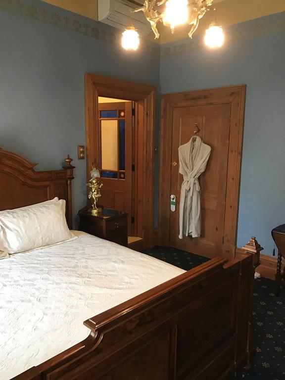 Bed and Breakfast Freeman On Ford Beechworth Exterior foto